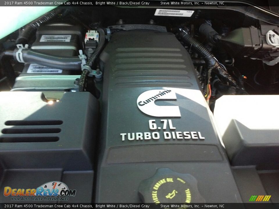 2017 Ram 4500 Tradesman Crew Cab 4x4 Chassis Bright White / Black/Diesel Gray Photo #19