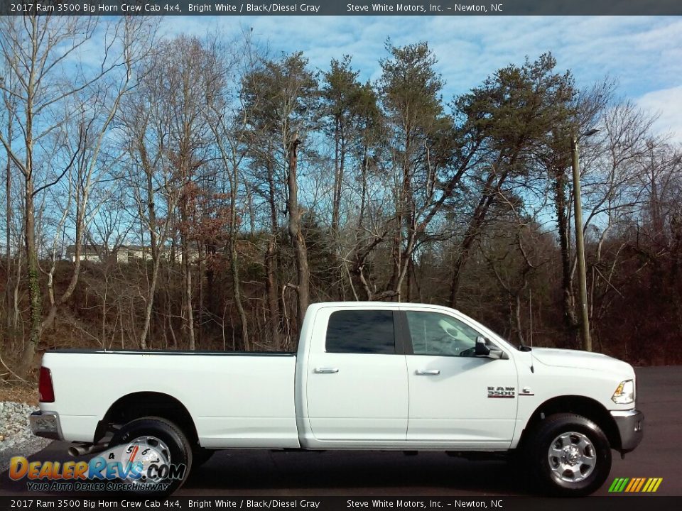 2017 Ram 3500 Big Horn Crew Cab 4x4 Bright White / Black/Diesel Gray Photo #5