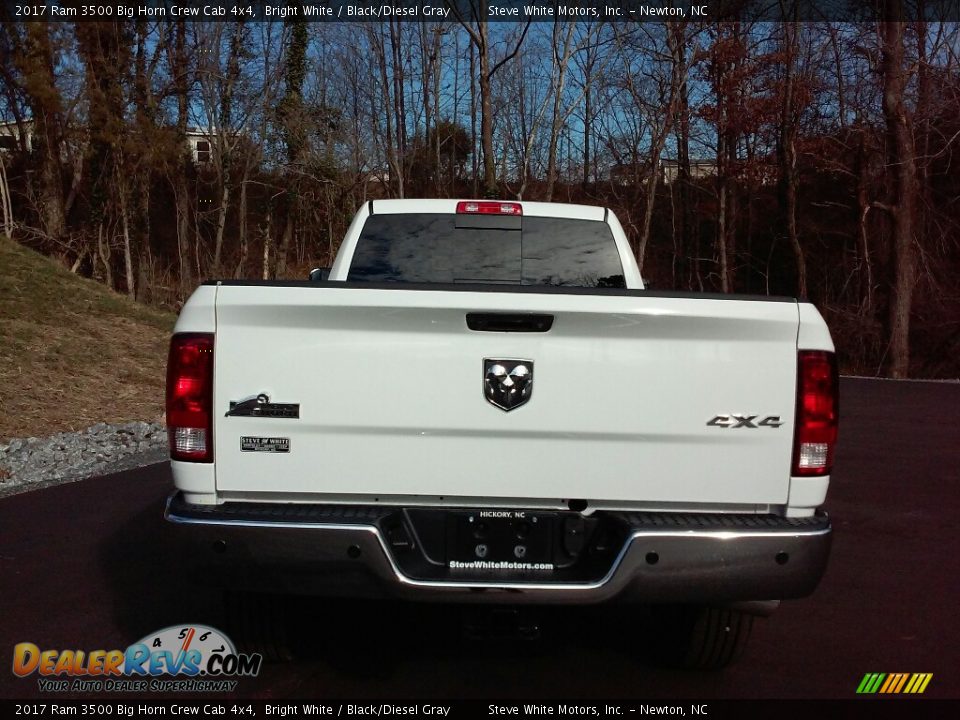 2017 Ram 3500 Big Horn Crew Cab 4x4 Bright White / Black/Diesel Gray Photo #7