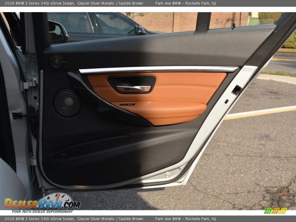 2016 BMW 3 Series 340i xDrive Sedan Glacier Silver Metallic / Saddle Brown Photo #23
