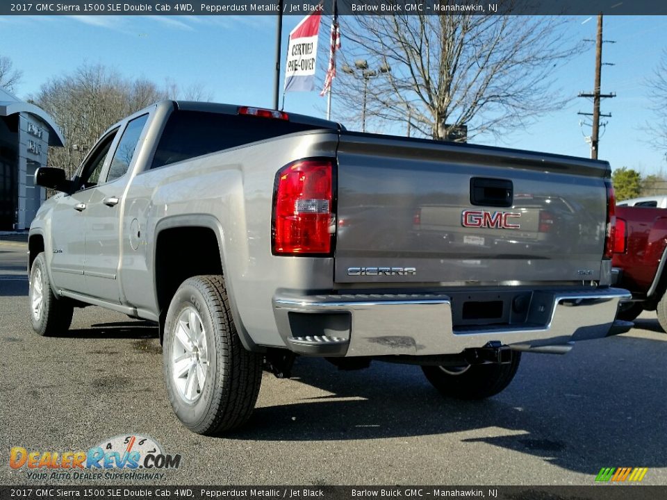 2017 GMC Sierra 1500 SLE Double Cab 4WD Pepperdust Metallic / Jet Black Photo #4