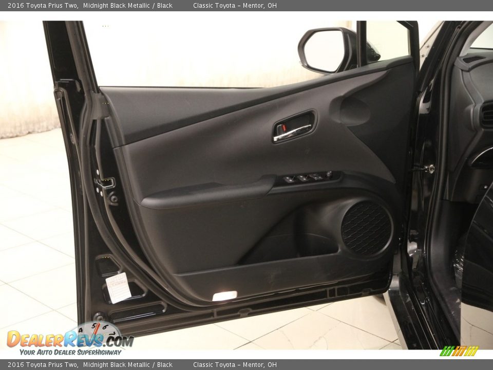 2016 Toyota Prius Two Midnight Black Metallic / Black Photo #4