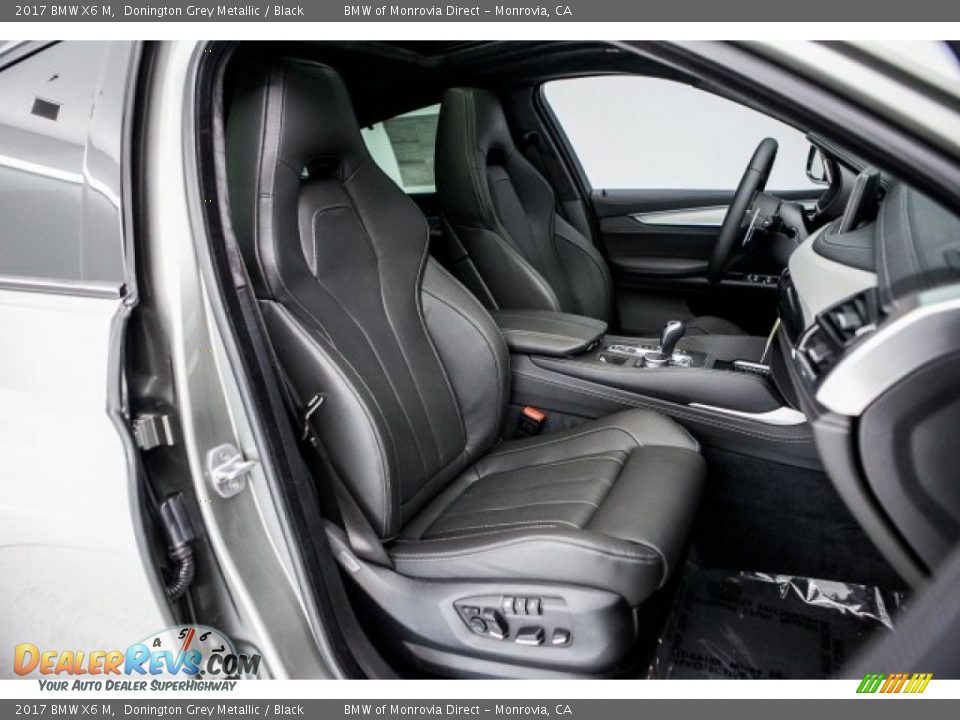 Black Interior - 2017 BMW X6 M  Photo #2
