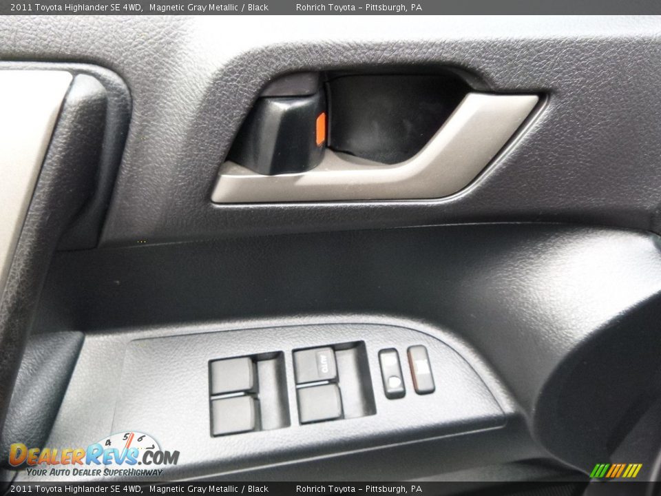 2011 Toyota Highlander SE 4WD Magnetic Gray Metallic / Black Photo #17