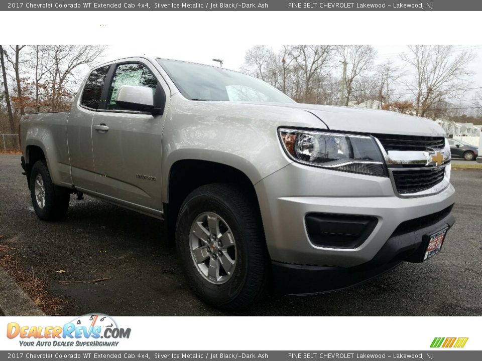 2017 Chevrolet Colorado WT Extended Cab 4x4 Silver Ice Metallic / Jet Black/­Dark Ash Photo #1
