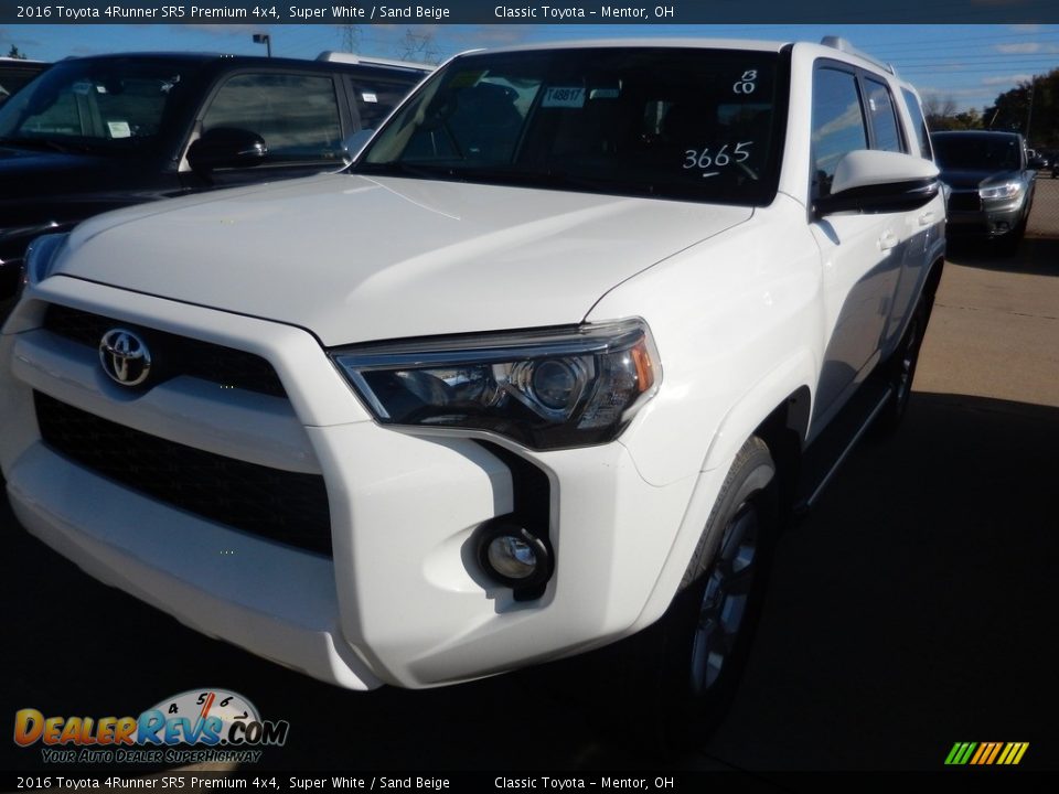 2016 Toyota 4Runner SR5 Premium 4x4 Super White / Sand Beige Photo #1