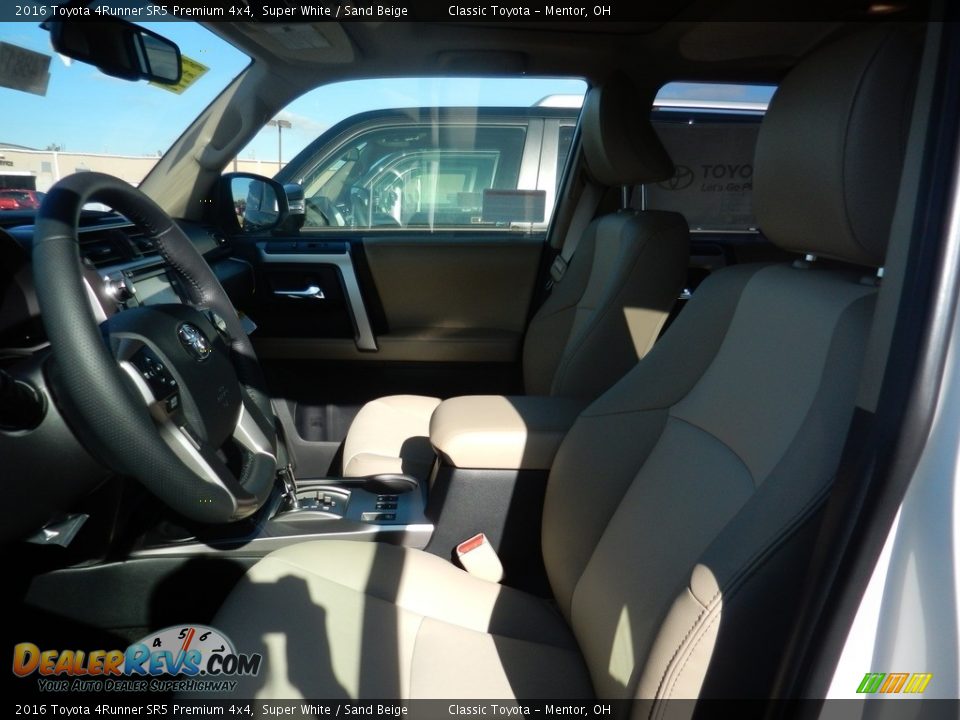 2016 Toyota 4Runner SR5 Premium 4x4 Super White / Sand Beige Photo #3