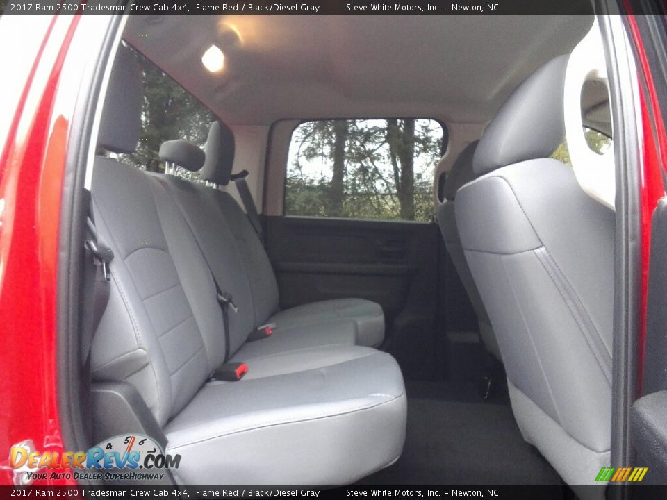 2017 Ram 2500 Tradesman Crew Cab 4x4 Flame Red / Black/Diesel Gray Photo #14