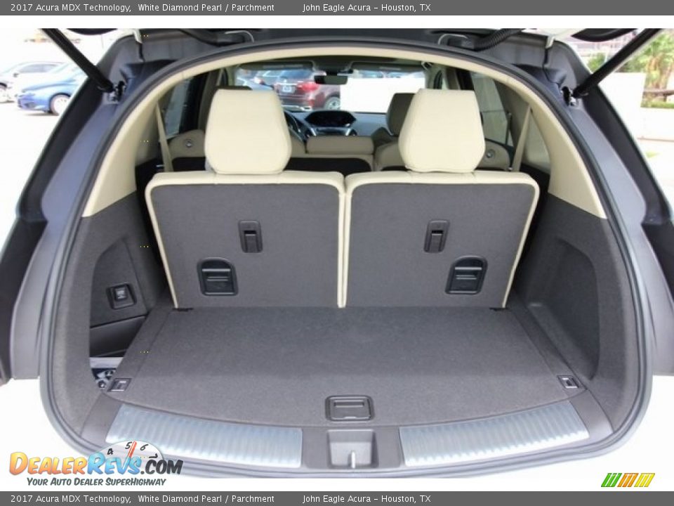 2017 Acura MDX Technology White Diamond Pearl / Parchment Photo #24
