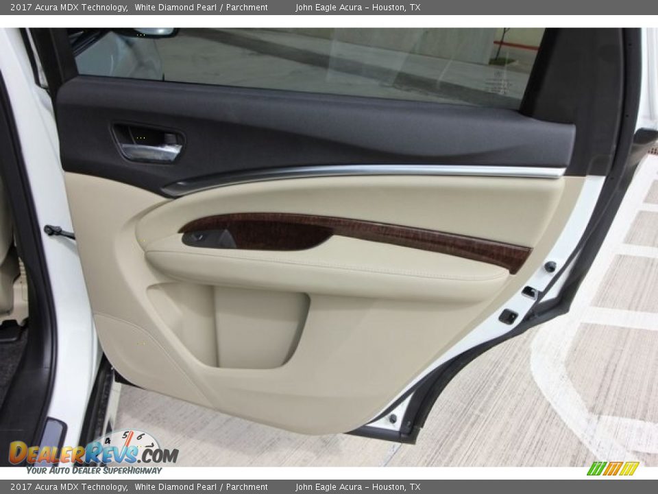 2017 Acura MDX Technology White Diamond Pearl / Parchment Photo #26