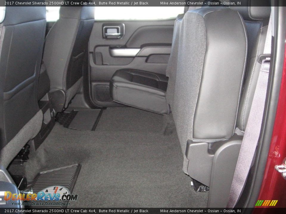 2017 Chevrolet Silverado 2500HD LT Crew Cab 4x4 Butte Red Metallic / Jet Black Photo #14
