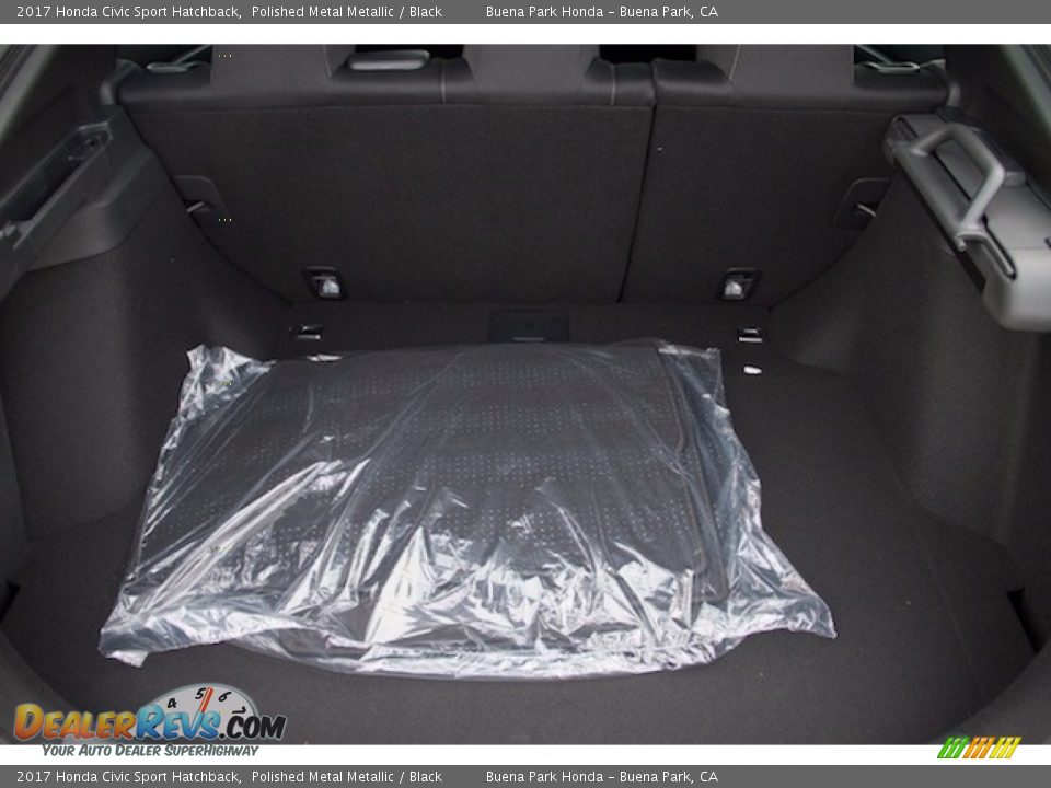 2017 Honda Civic Sport Hatchback Polished Metal Metallic / Black Photo #13