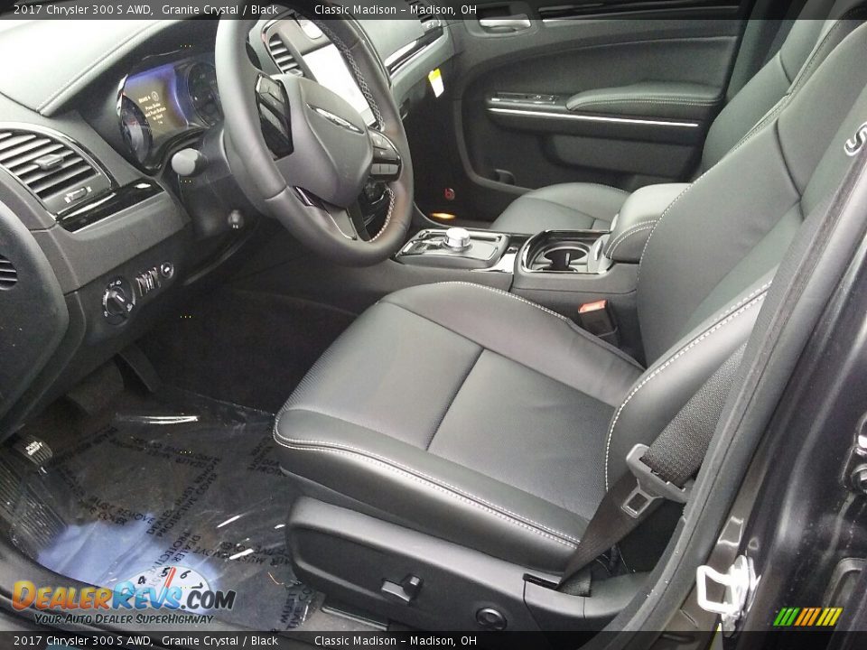 Black Interior - 2017 Chrysler 300 S AWD Photo #4