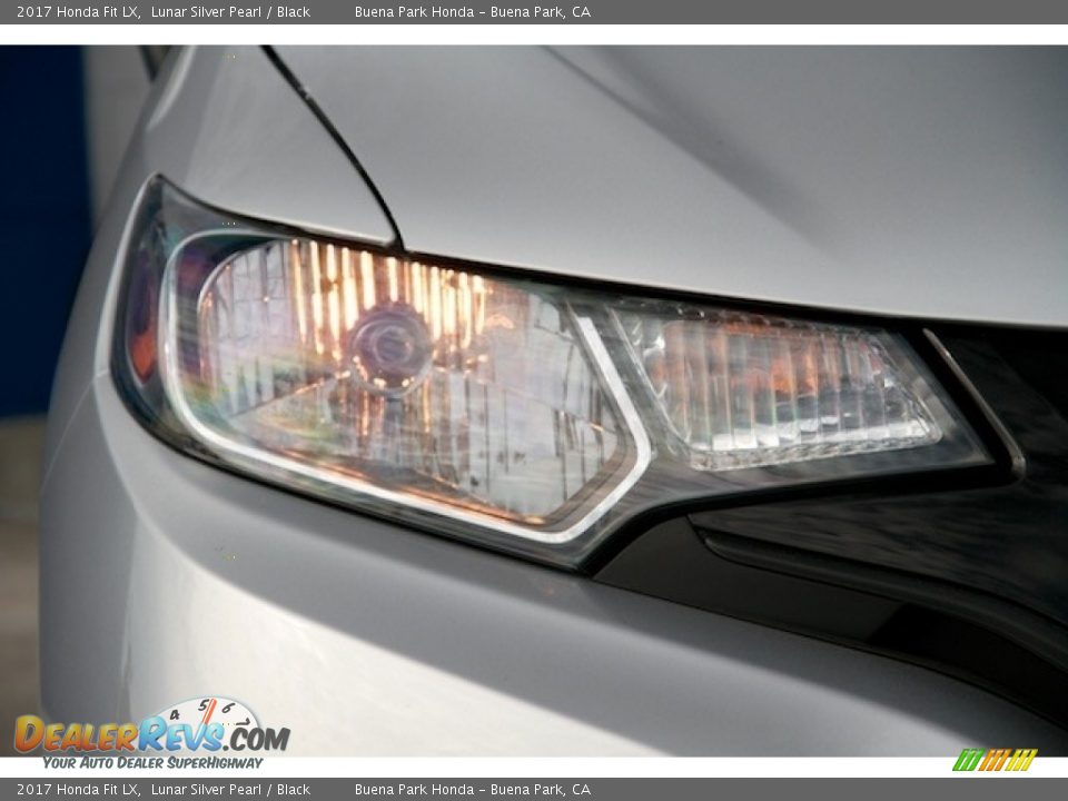 2017 Honda Fit LX Lunar Silver Pearl / Black Photo #4