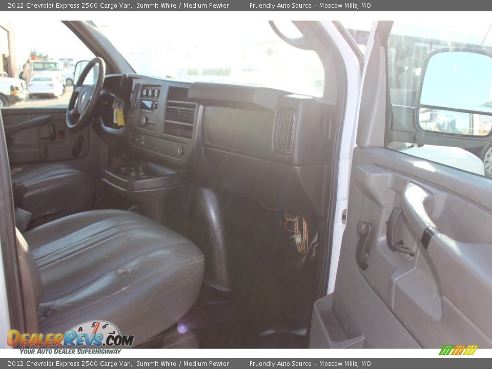 2012 Chevrolet Express 2500 Cargo Van Summit White / Medium Pewter Photo #17