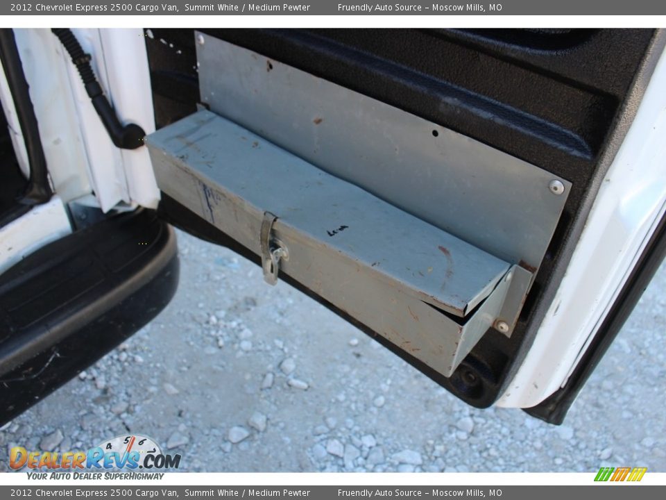 2012 Chevrolet Express 2500 Cargo Van Summit White / Medium Pewter Photo #27