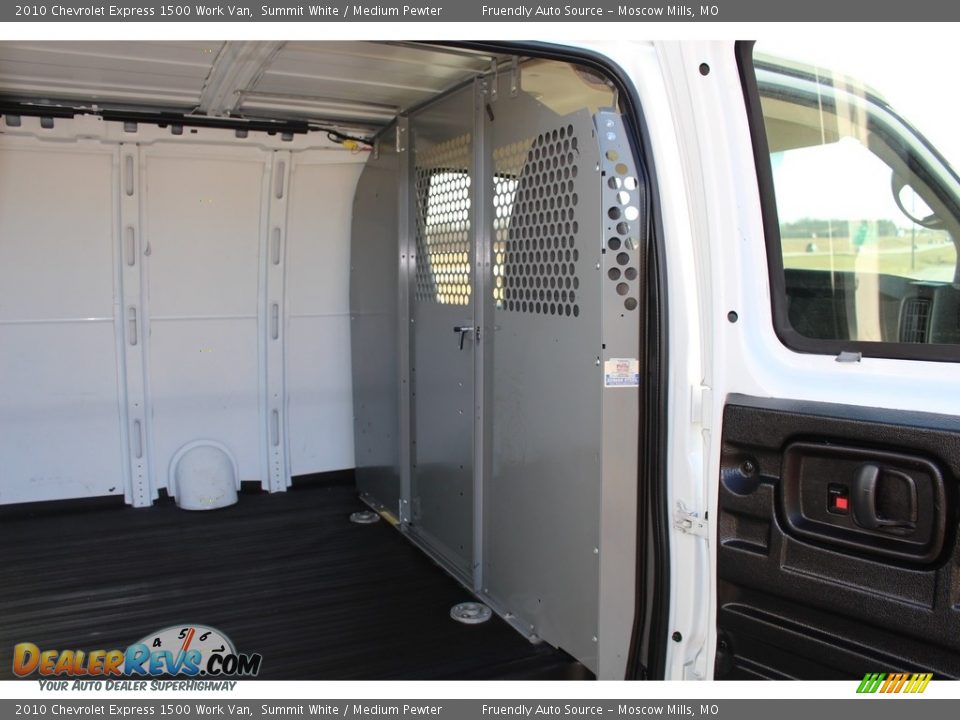 2010 Chevrolet Express 1500 Work Van Summit White / Medium Pewter Photo #6