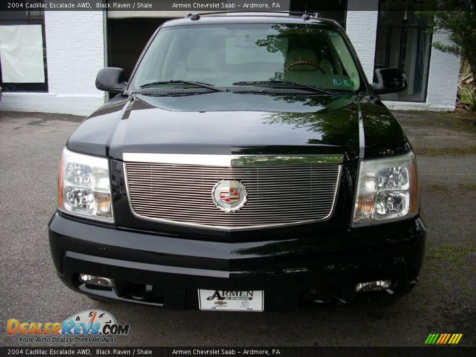 2004 Cadillac Escalade AWD Black Raven / Shale Photo #2