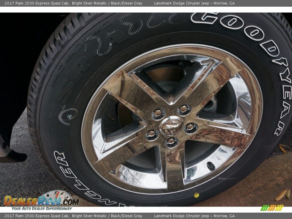 2017 Ram 1500 Express Quad Cab Bright Silver Metallic / Black/Diesel Gray Photo #5