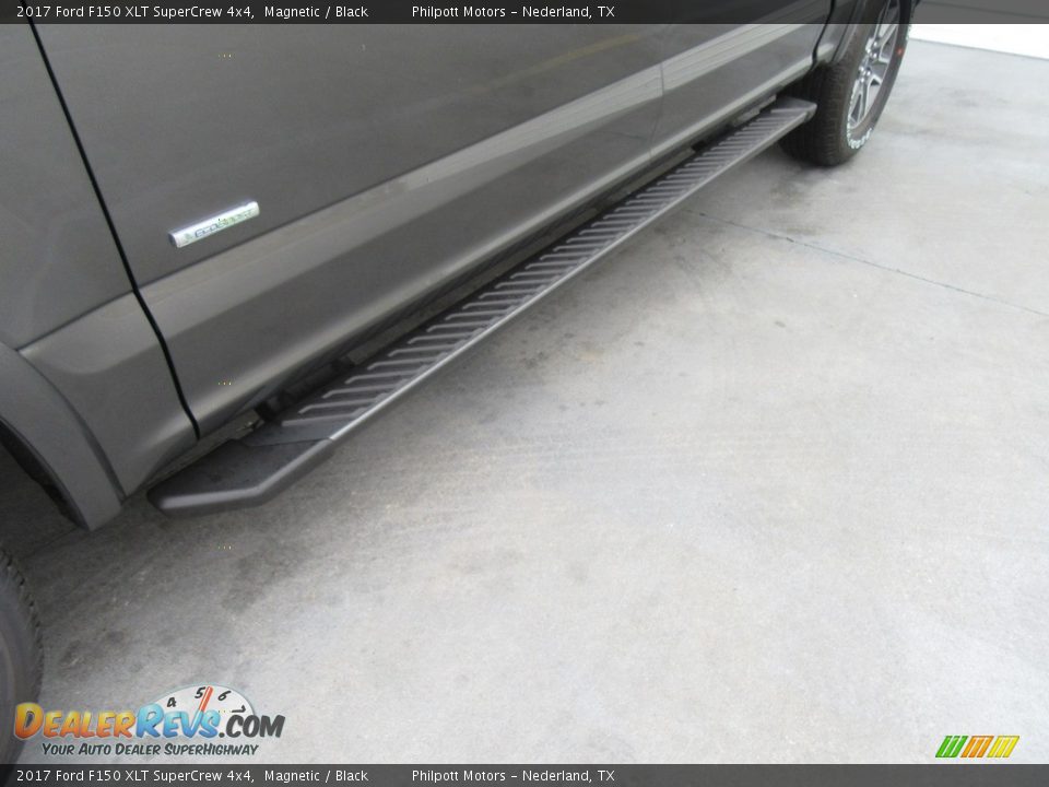 2017 Ford F150 XLT SuperCrew 4x4 Magnetic / Black Photo #12
