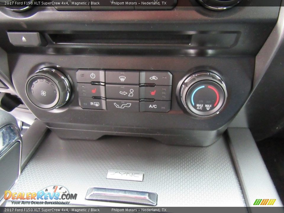 2017 Ford F150 XLT SuperCrew 4x4 Magnetic / Black Photo #29
