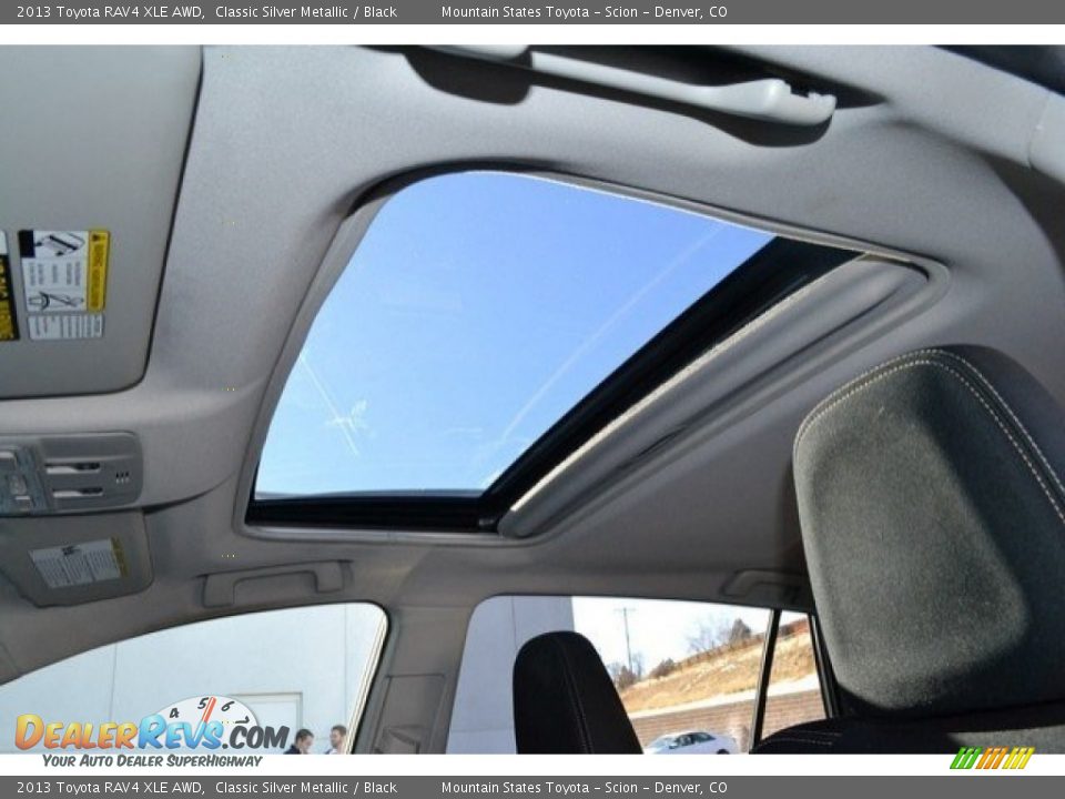 2013 Toyota RAV4 XLE AWD Classic Silver Metallic / Black Photo #14