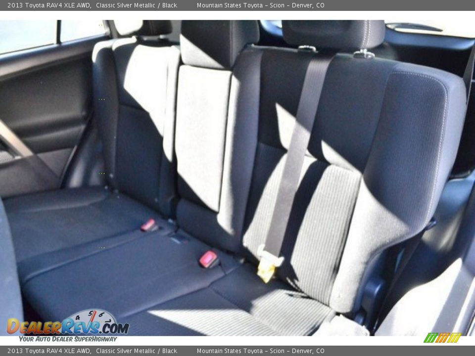 2013 Toyota RAV4 XLE AWD Classic Silver Metallic / Black Photo #22