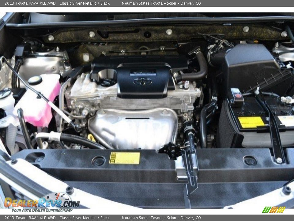 2013 Toyota RAV4 XLE AWD Classic Silver Metallic / Black Photo #28