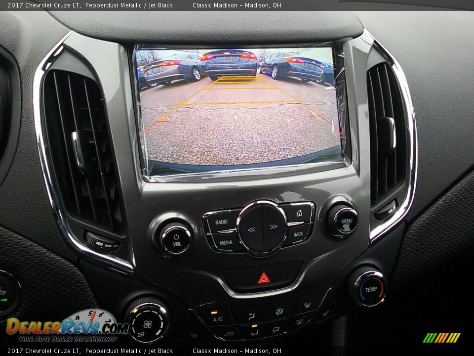 2017 Chevrolet Cruze LT Pepperdust Metallic / Jet Black Photo #8