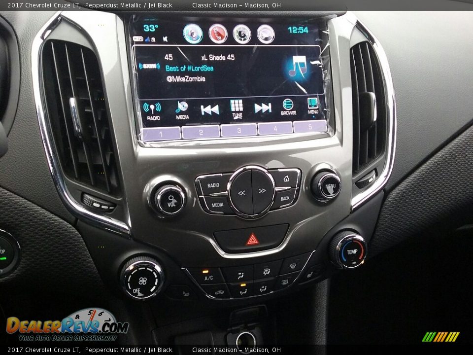 2017 Chevrolet Cruze LT Pepperdust Metallic / Jet Black Photo #9