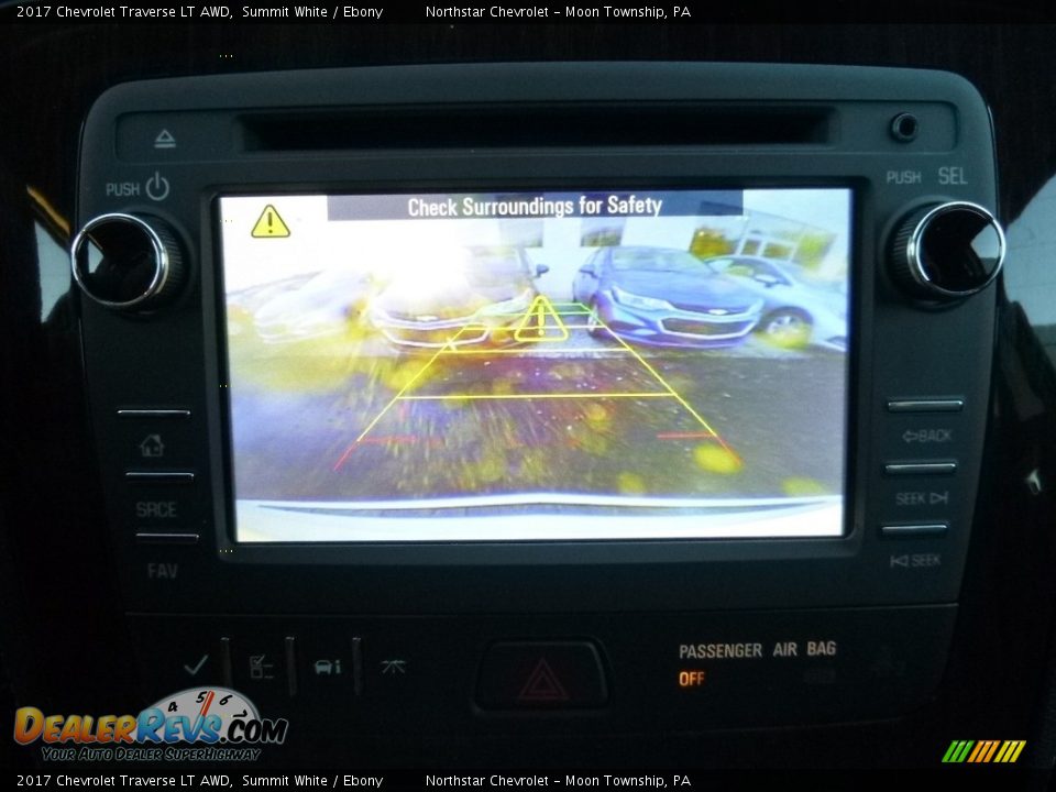 2017 Chevrolet Traverse LT AWD Summit White / Ebony Photo #18
