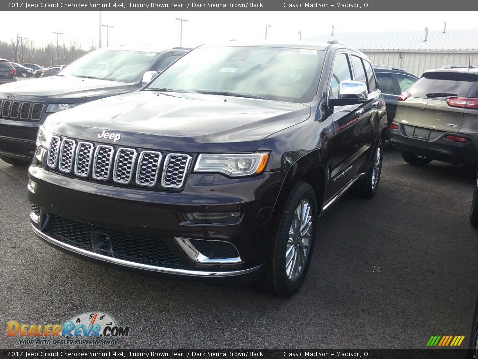 2017 Jeep Grand Cherokee Summit 4x4 Luxury Brown Pearl / Dark Sienna Brown/Black Photo #1