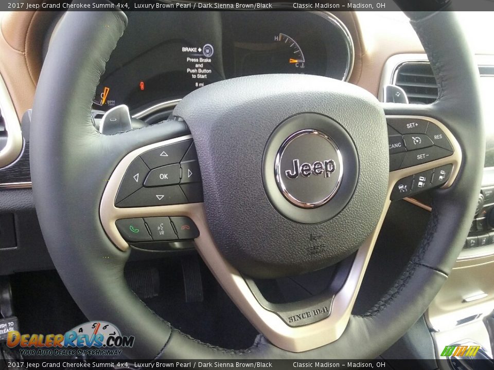 2017 Jeep Grand Cherokee Summit 4x4 Steering Wheel Photo #5