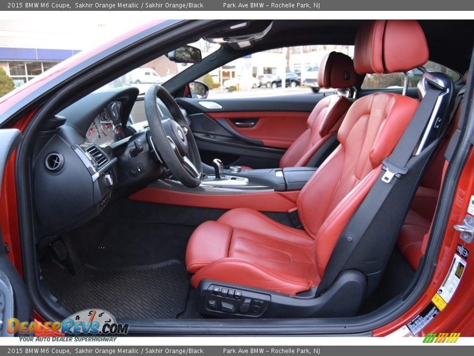 Front Seat of 2015 BMW M6 Coupe Photo #11