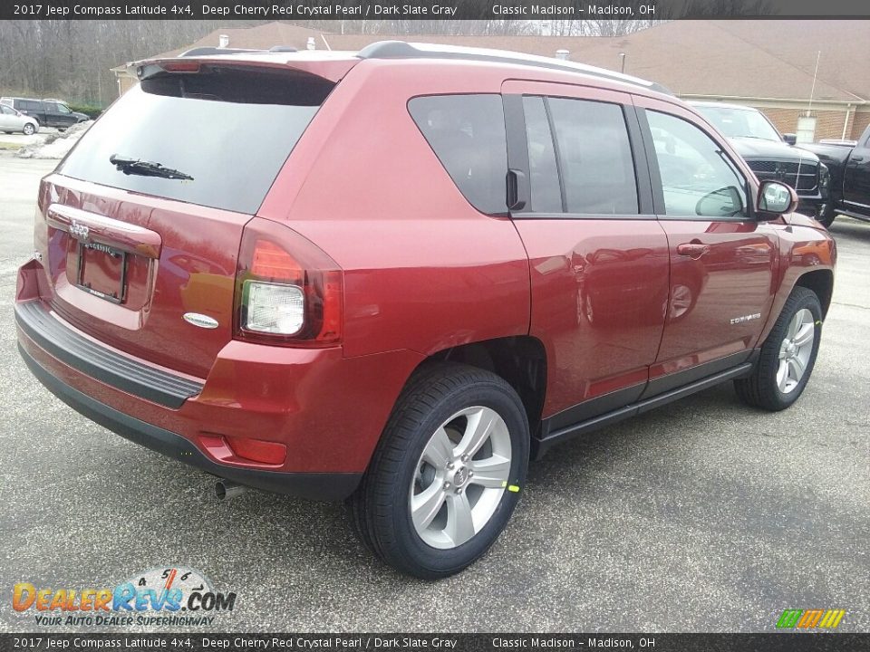 2017 Jeep Compass Latitude 4x4 Deep Cherry Red Crystal Pearl / Dark Slate Gray Photo #11