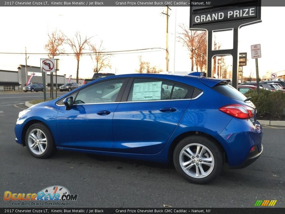 2017 Chevrolet Cruze LT Kinetic Blue Metallic / Jet Black Photo #6