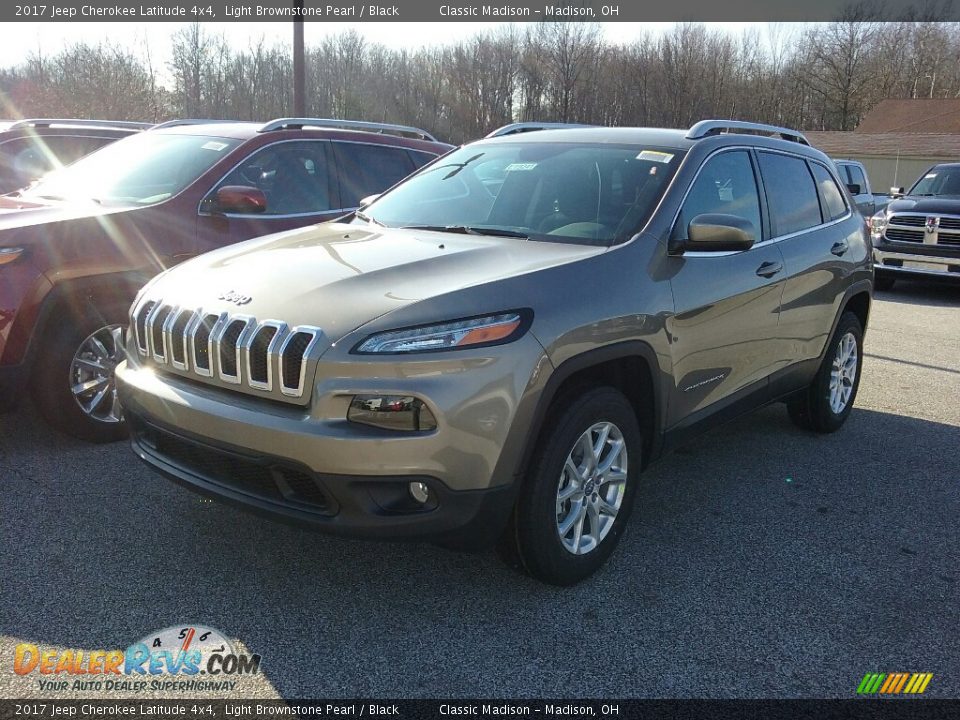 2017 Jeep Cherokee Latitude 4x4 Light Brownstone Pearl / Black Photo #1