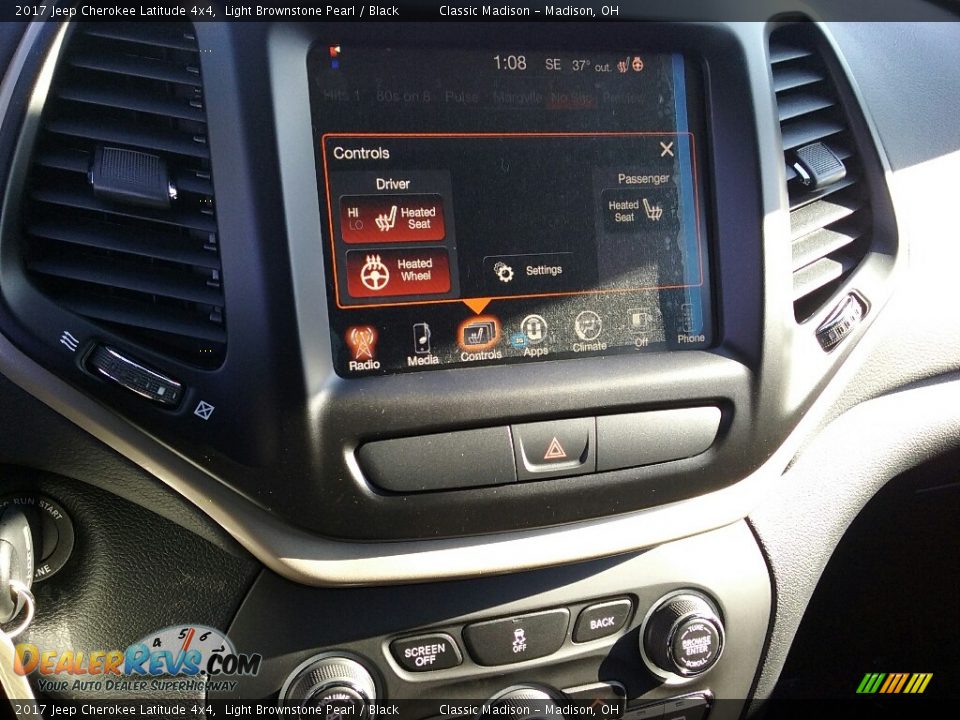 2017 Jeep Cherokee Latitude 4x4 Light Brownstone Pearl / Black Photo #9