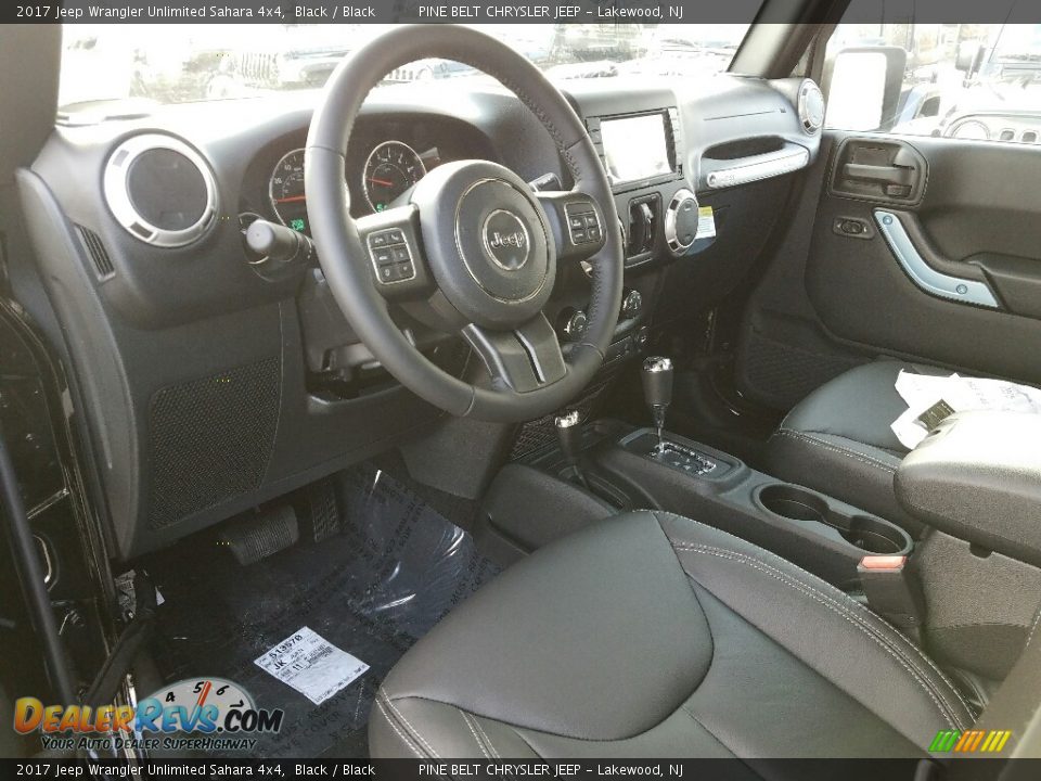 2017 Jeep Wrangler Unlimited Sahara 4x4 Black / Black Photo #6