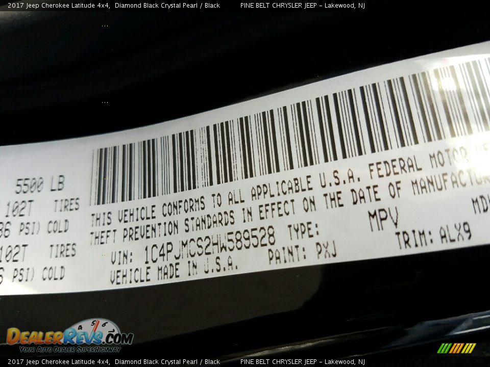 2017 Jeep Cherokee Latitude 4x4 Diamond Black Crystal Pearl / Black Photo #10