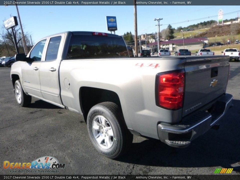 2017 Chevrolet Silverado 1500 LT Double Cab 4x4 Pepperdust Metallic / Jet Black Photo #5