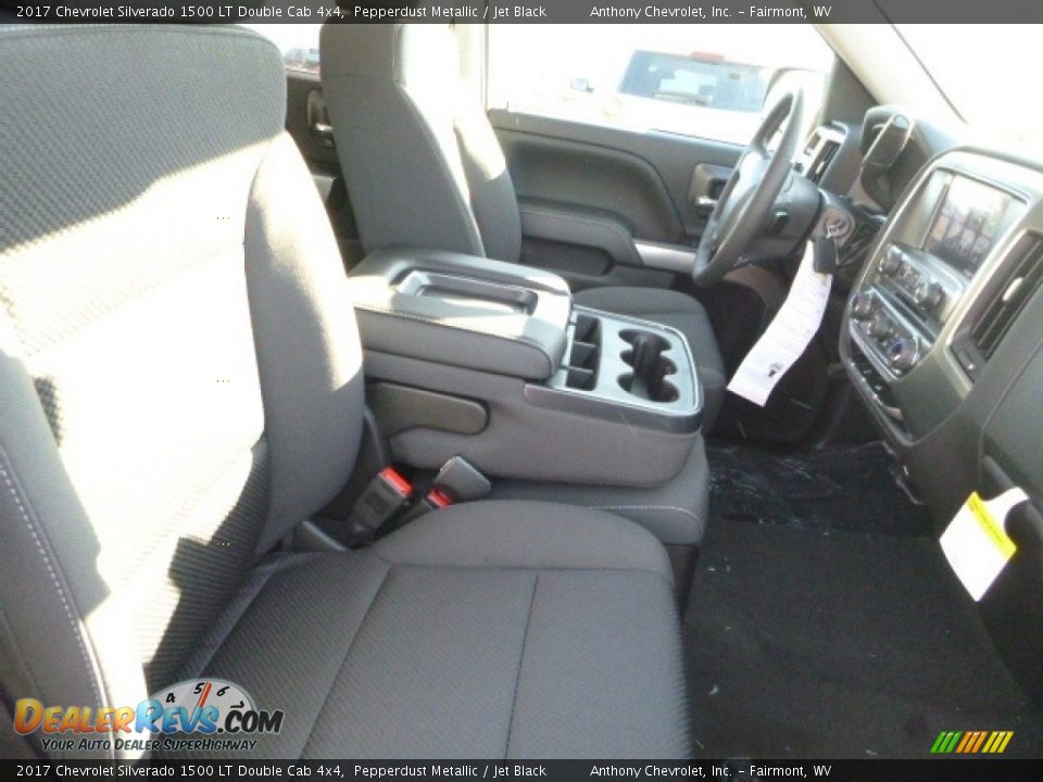 2017 Chevrolet Silverado 1500 LT Double Cab 4x4 Pepperdust Metallic / Jet Black Photo #9