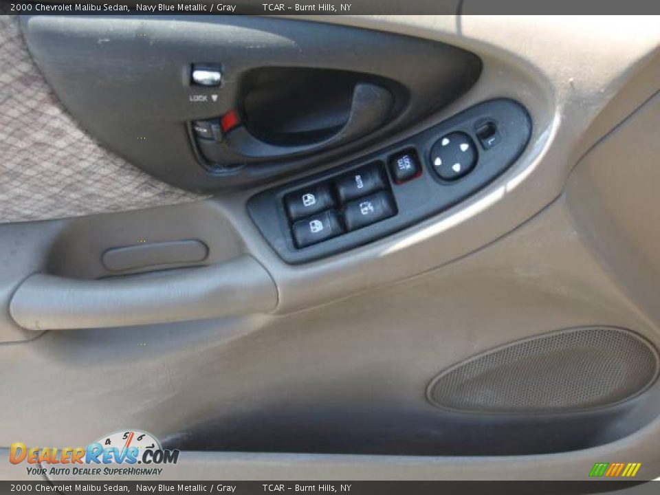 2000 Chevrolet Malibu Sedan Navy Blue Metallic / Gray Photo #10