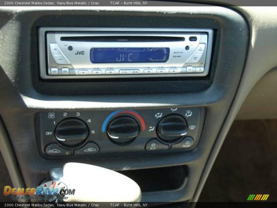 2000 Chevrolet Malibu Sedan Navy Blue Metallic / Gray Photo #11