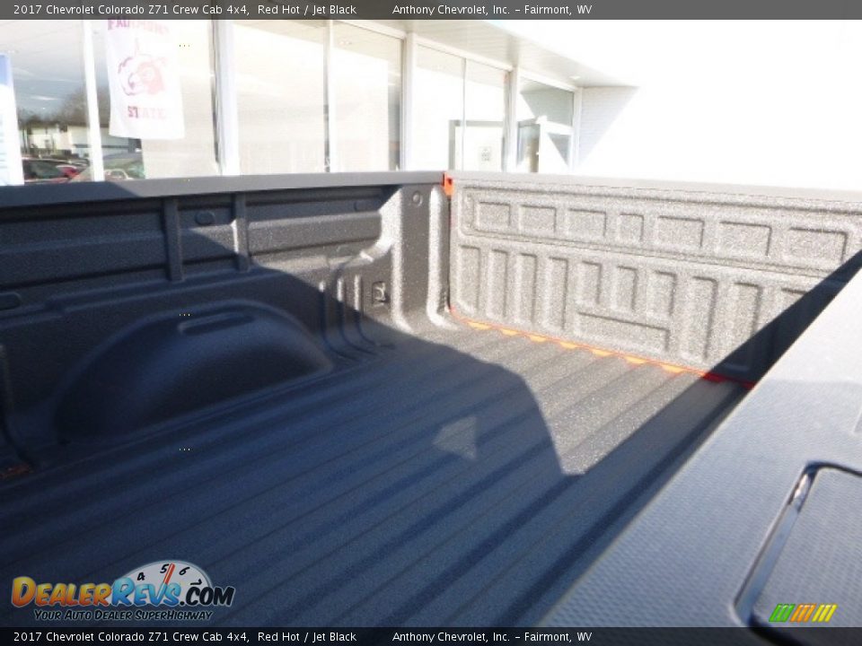 2017 Chevrolet Colorado Z71 Crew Cab 4x4 Red Hot / Jet Black Photo #5
