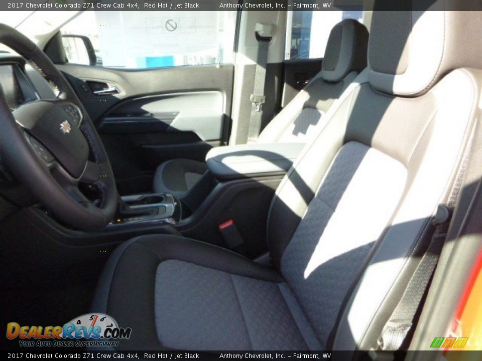 2017 Chevrolet Colorado Z71 Crew Cab 4x4 Red Hot / Jet Black Photo #13