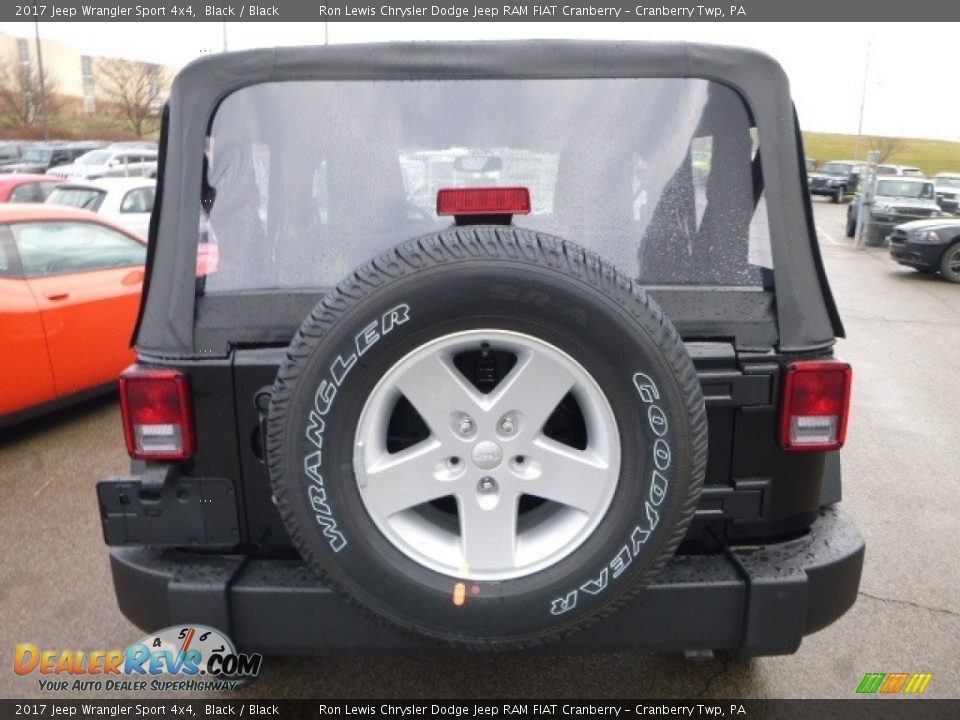 2017 Jeep Wrangler Sport 4x4 Black / Black Photo #4