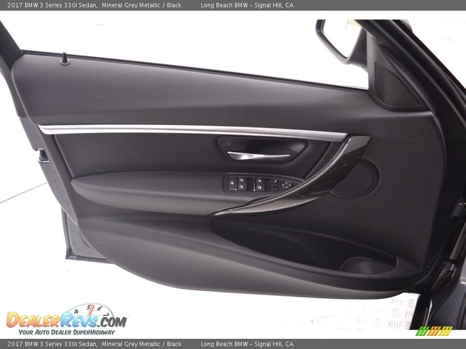2017 BMW 3 Series 330i Sedan Mineral Grey Metallic / Black Photo #11