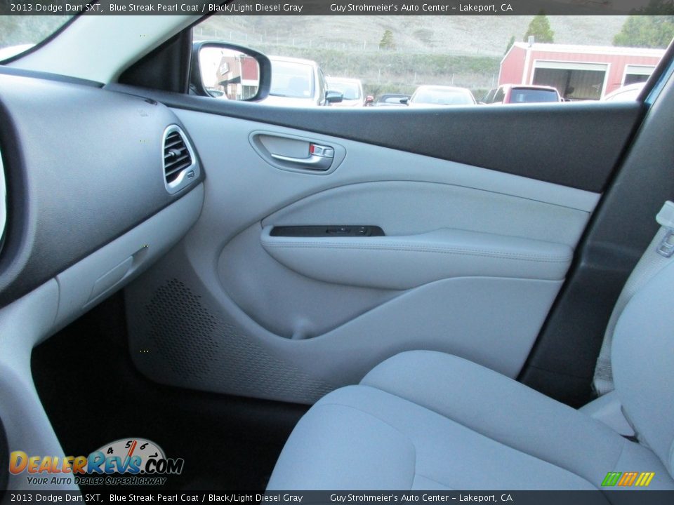 2013 Dodge Dart SXT Blue Streak Pearl Coat / Black/Light Diesel Gray Photo #16