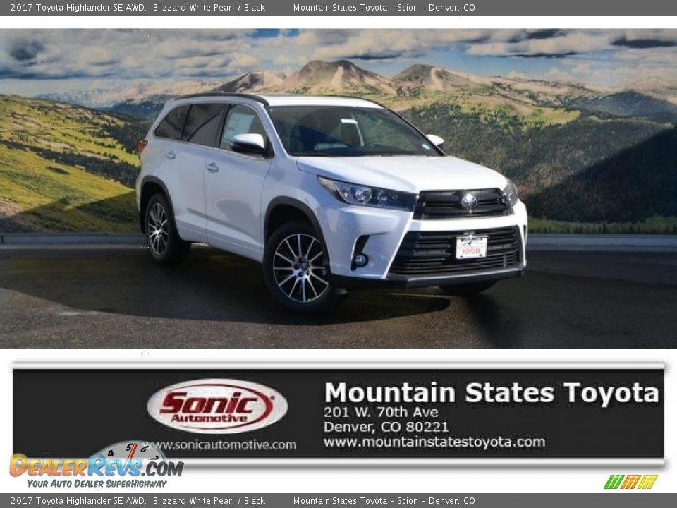 2017 Toyota Highlander SE AWD Blizzard White Pearl / Black Photo #1